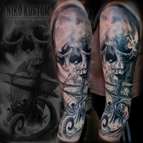 Tatouage réaliste kraken