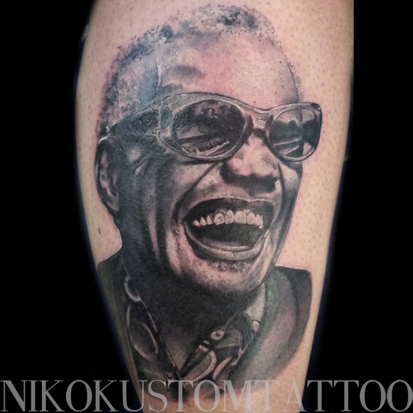 Tatouage réaliste  portait Ray Charles