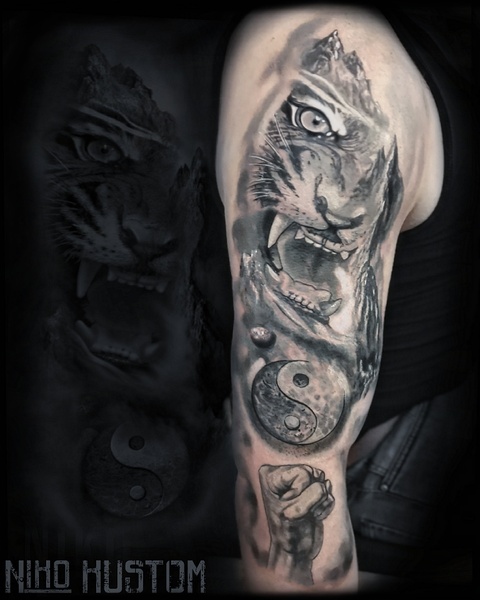Tatouage tigre art martiaux tatouage réaliste
