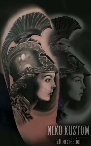 Tatouage réaliste mythologie grecque athéna