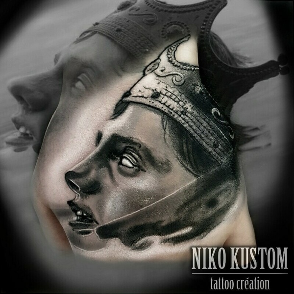 Tatouage réaliste  roi