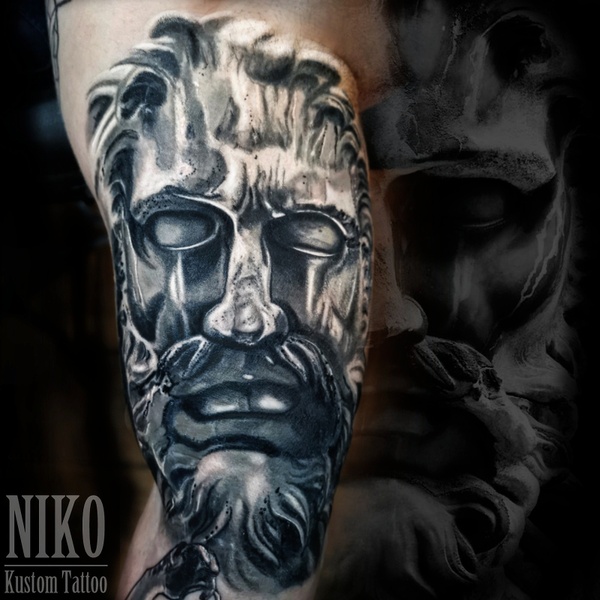 Tatouage réaliste mythologie